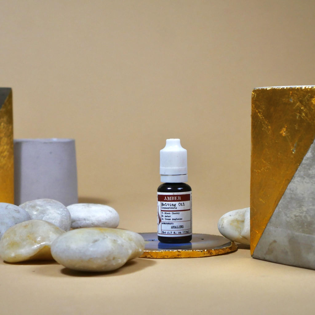 0.5 fl. oz Amber Oil